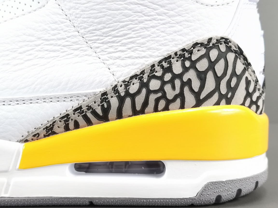 Nike Wmns Air Jordan 3 RetroLaser Orange CK9246-108