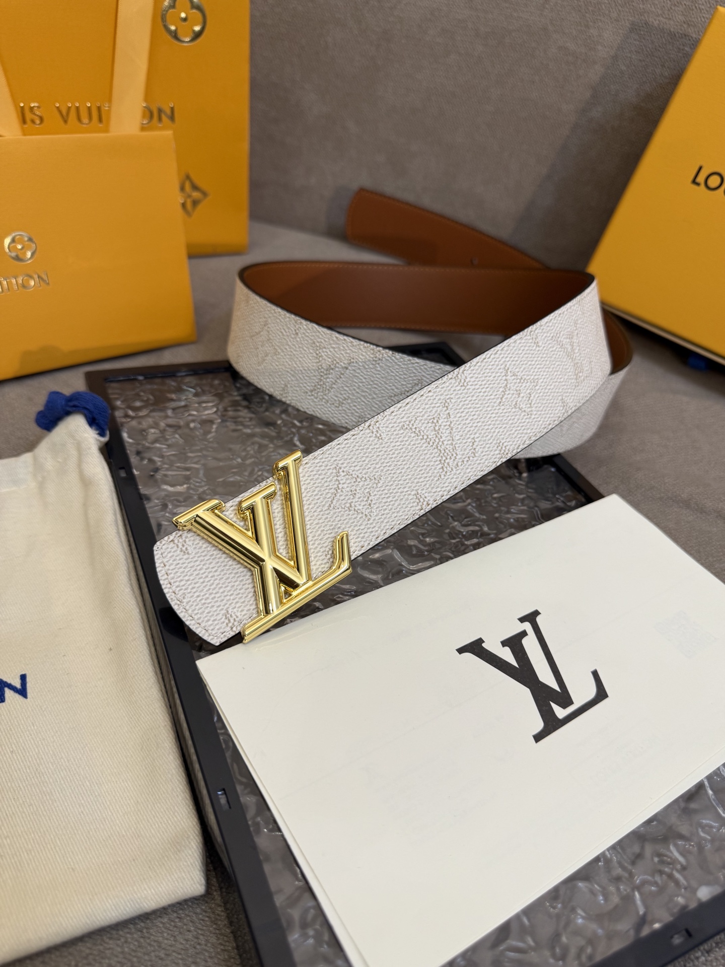 Louis Vuitton Dimension Double-Sided Men's Belt, 3.5CM Width