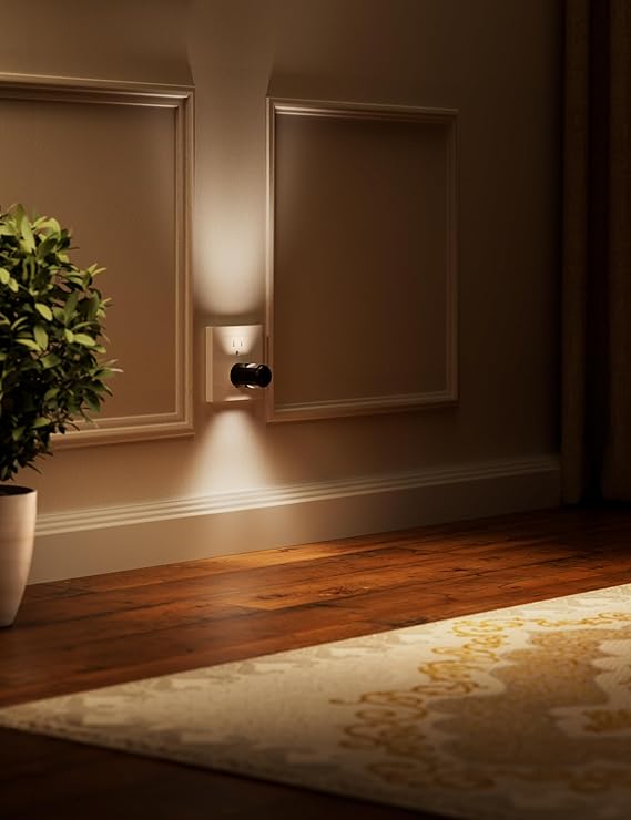 💡💡6-Pack LED Night Light Plug-in Wall Outlet Light