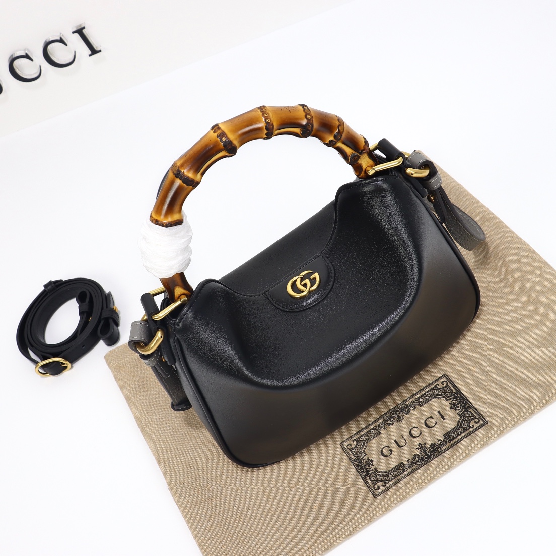 Gucci Diana series bamboo small shoulder bag‎ 746251