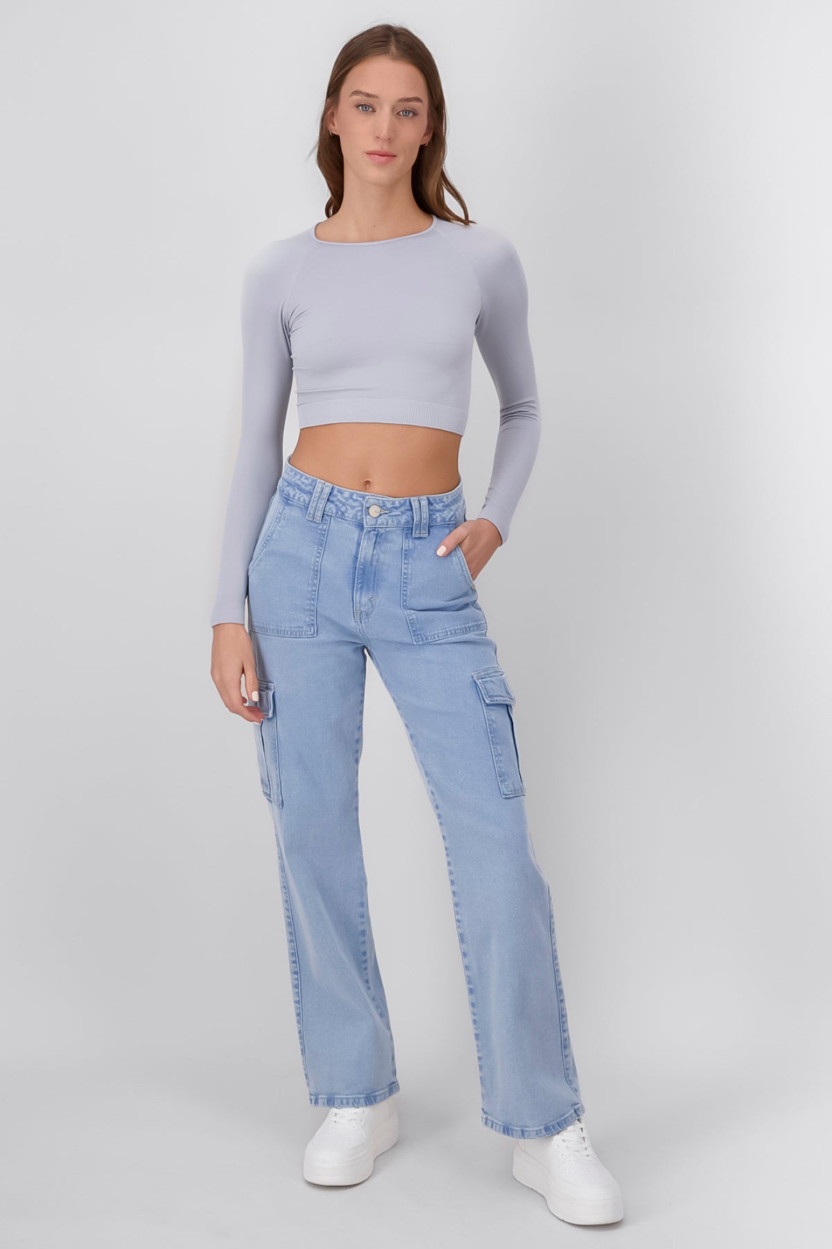Cargo pocket jeans
