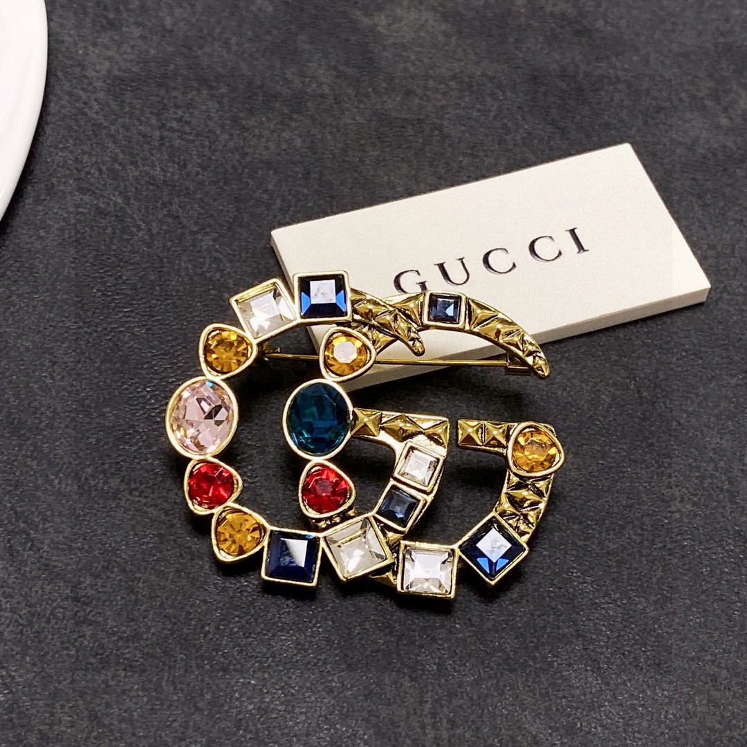GUCCI colorful diamond brooch