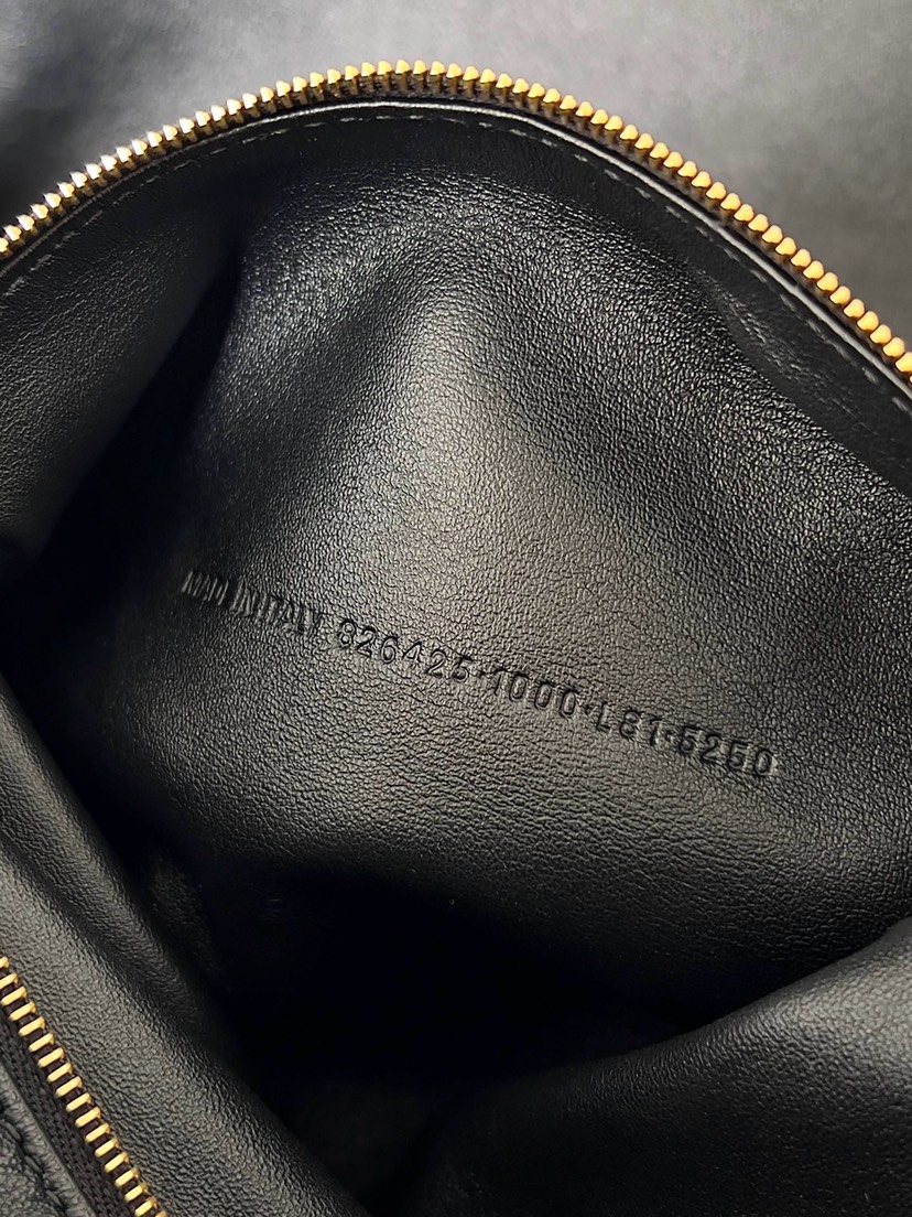 Balenciaga Carrie Small Bowling Bag