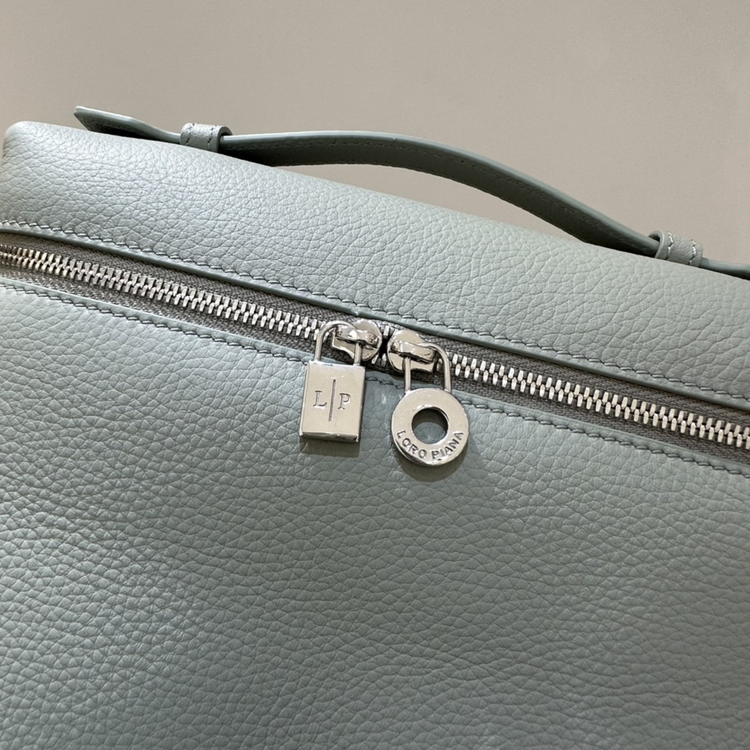 Loro Piana Extra pocket L23.5 backpack