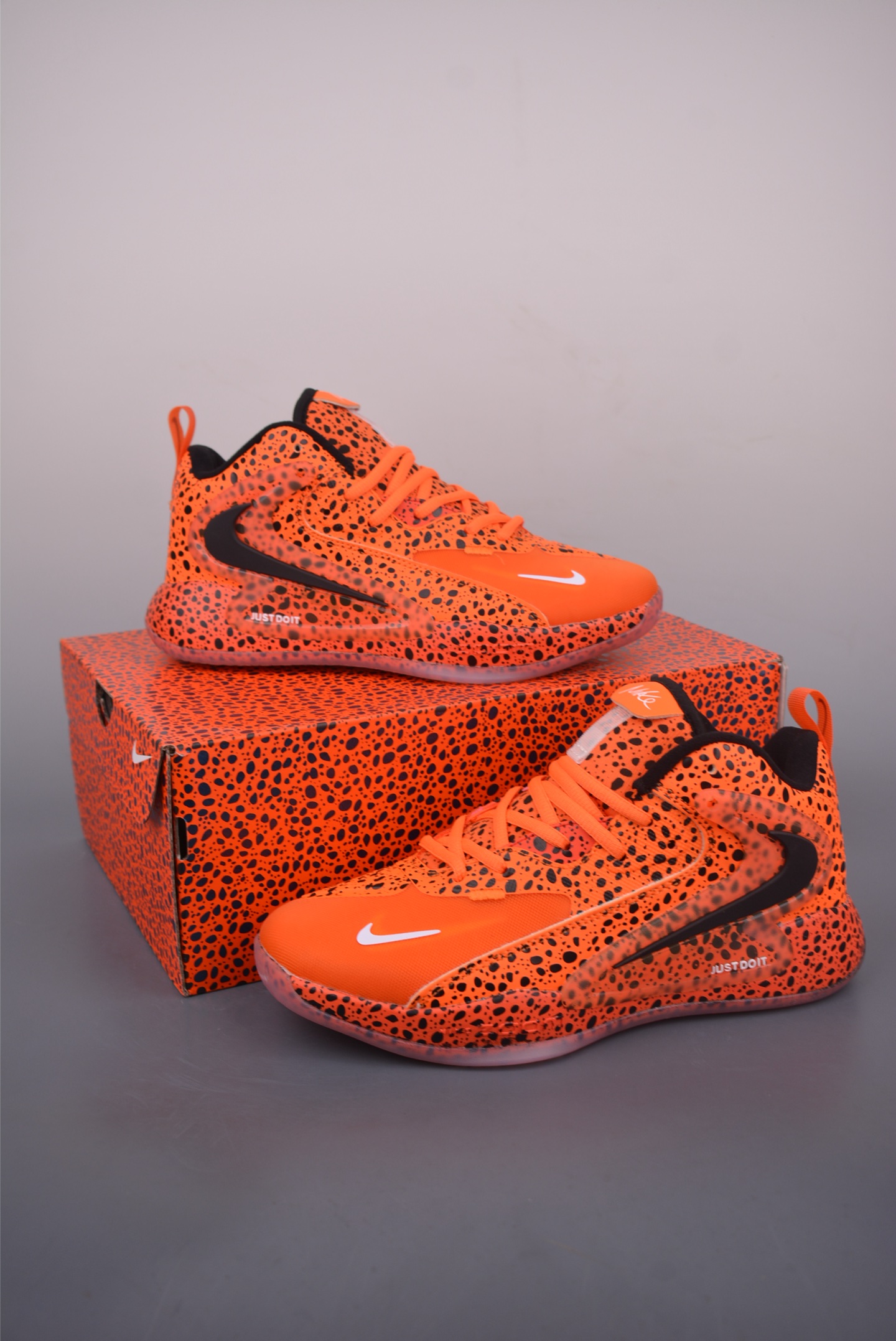 NIKE React HyperSet 2 SE  FQ7070-001