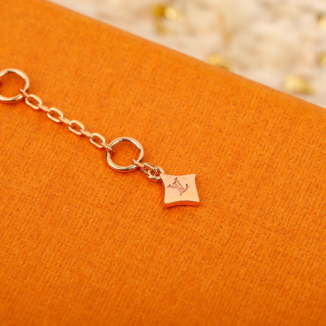 Louis Vuitton Four Flower Bracelet