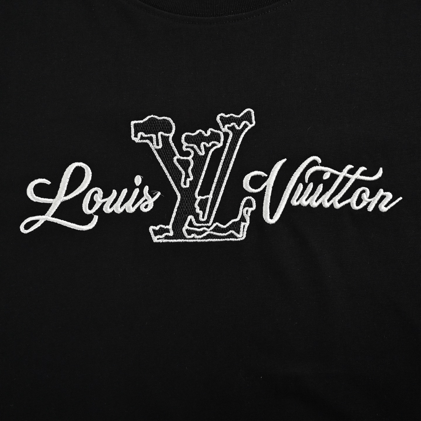 Louis Vuitton 25ss embroidered logo short sleeve
