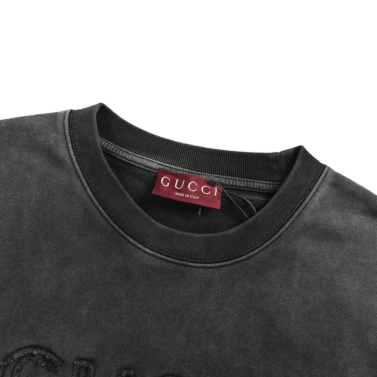Gucci 25Fw distressed lettering appliqué crewneck sweatshirt