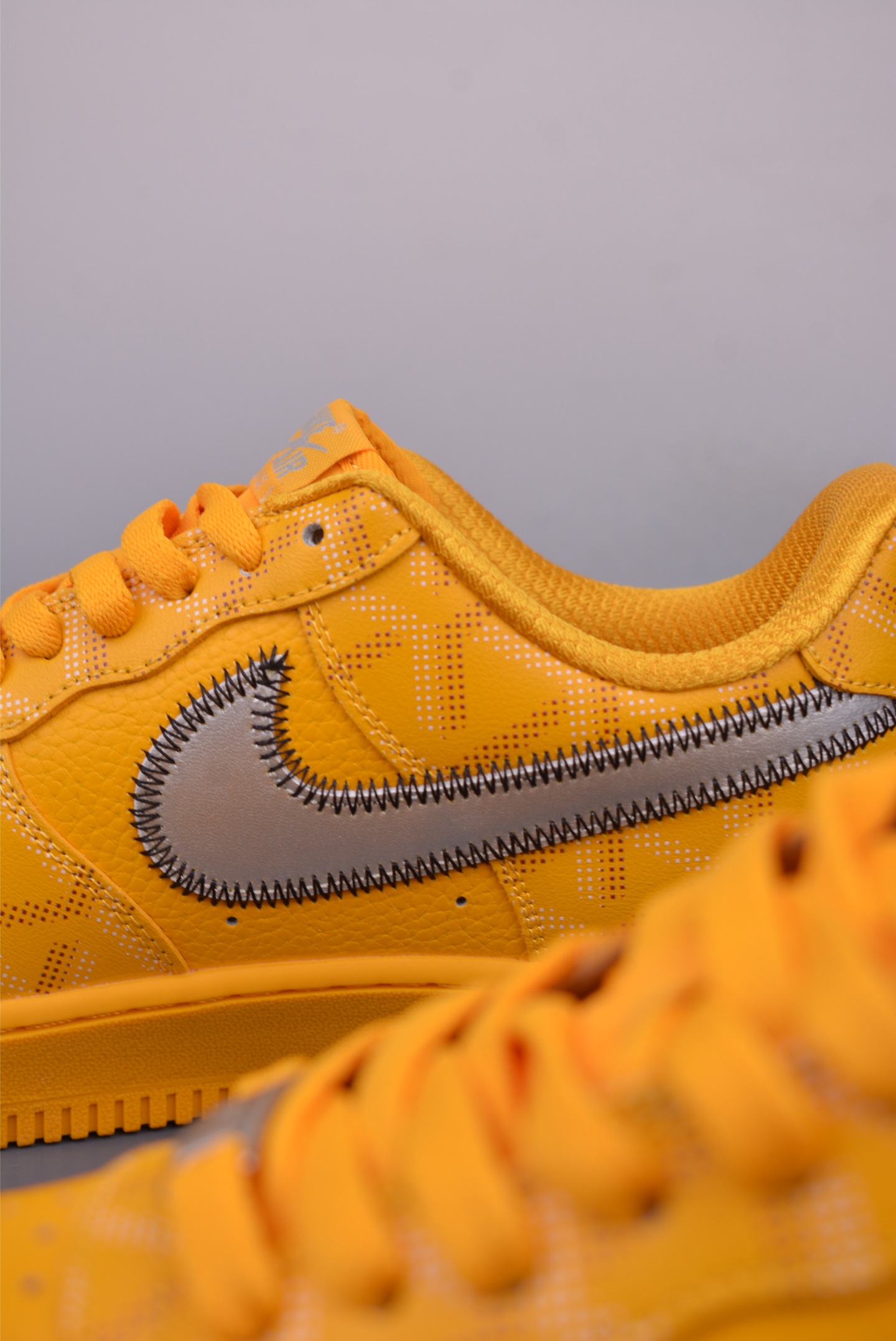 Nike Air Force 1 Low OFF Sneakers YN76984-411