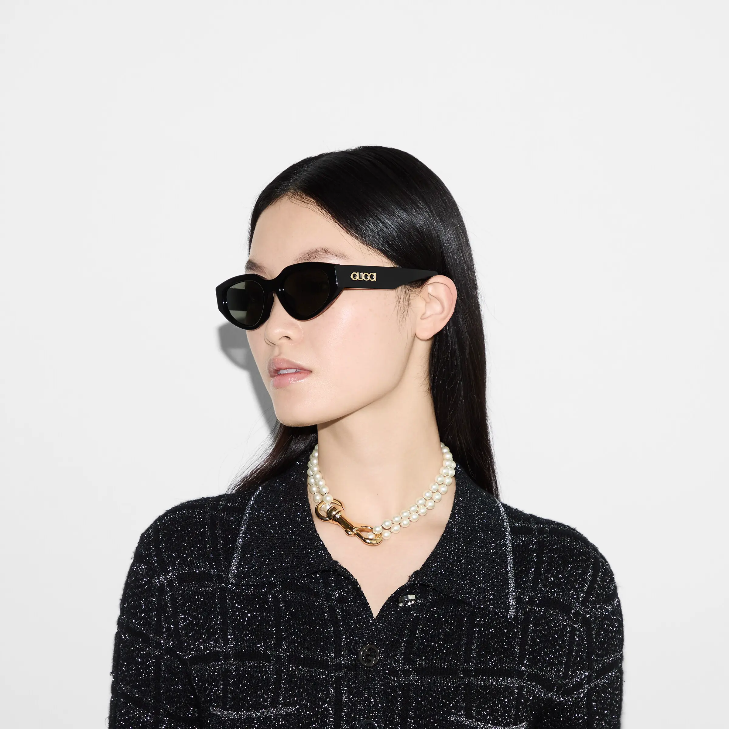 Gucci low bridge fitted geometric frame sunglasses