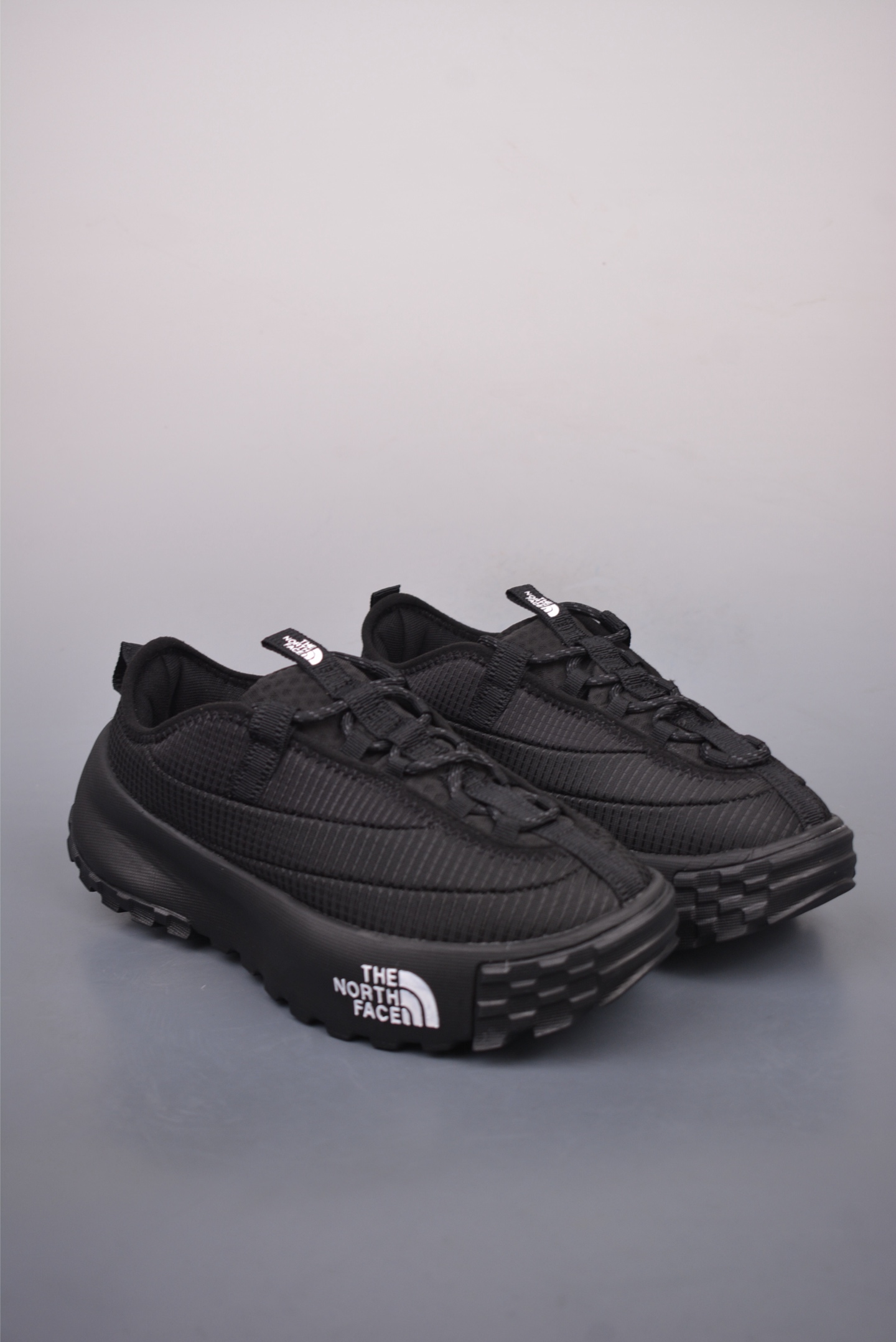 The North Face W Never Stop Lace sneakers black and white NFOA8A93KX7-075