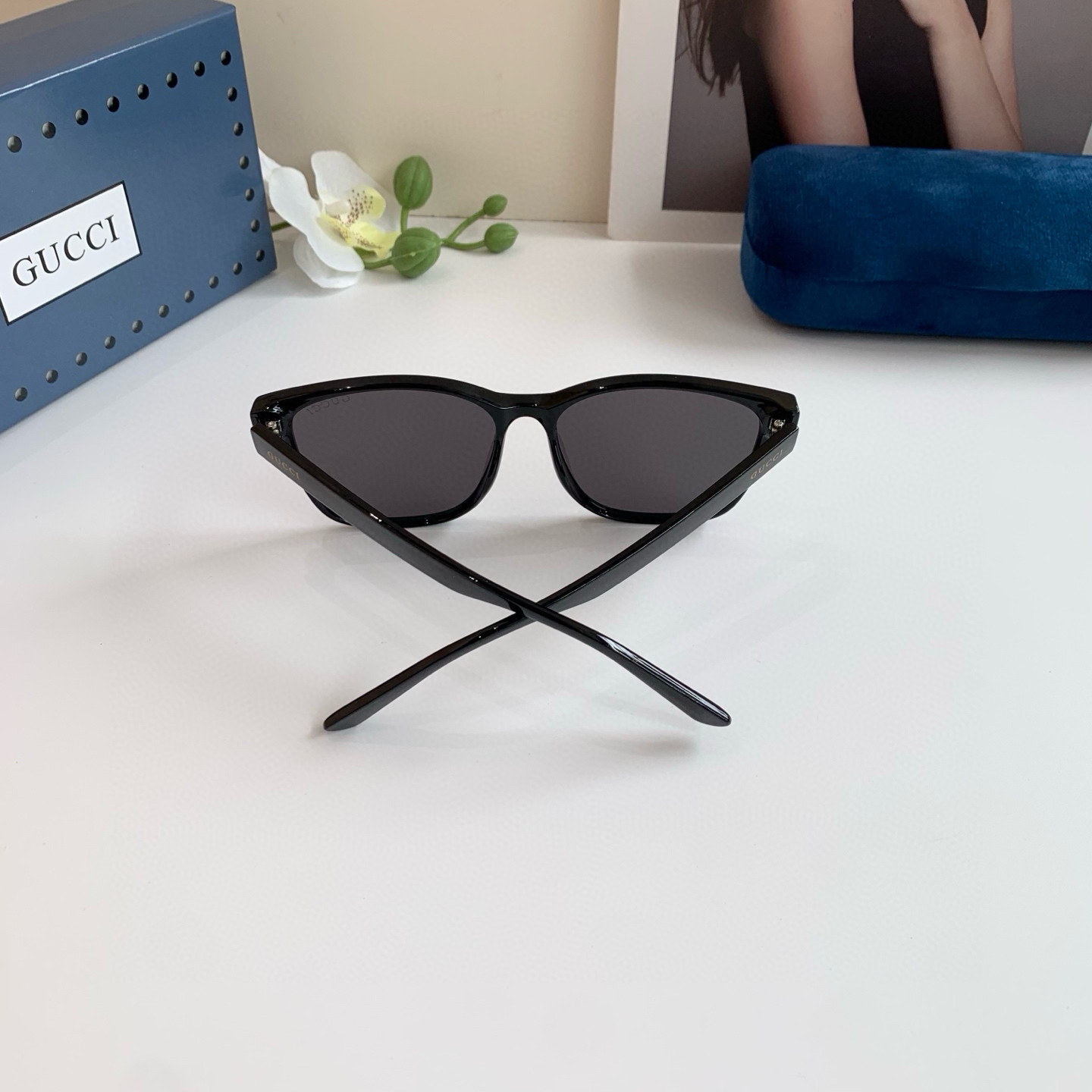 Gucci Round Frame Sunglasses