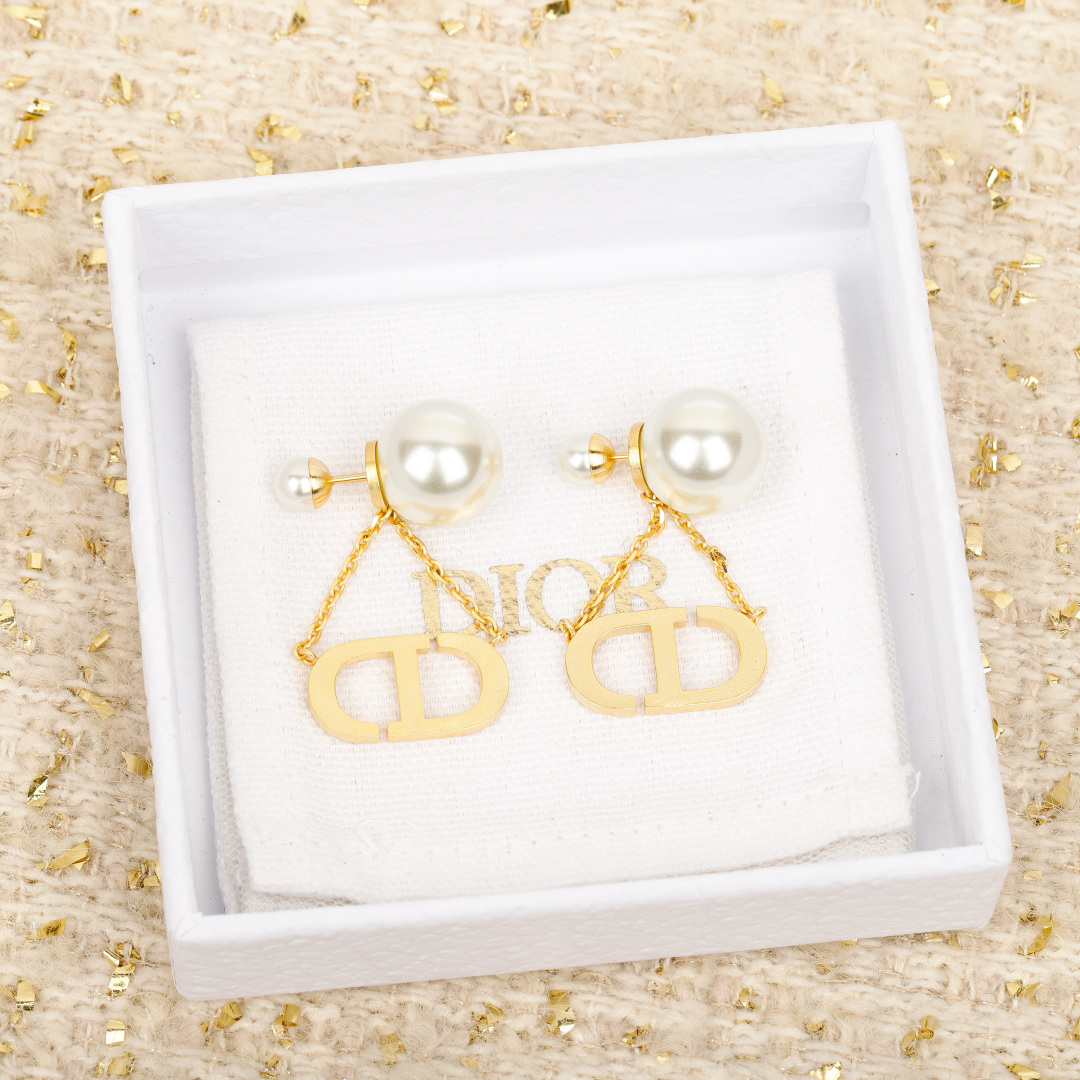 Dior Diamond CD Pearl Earrings