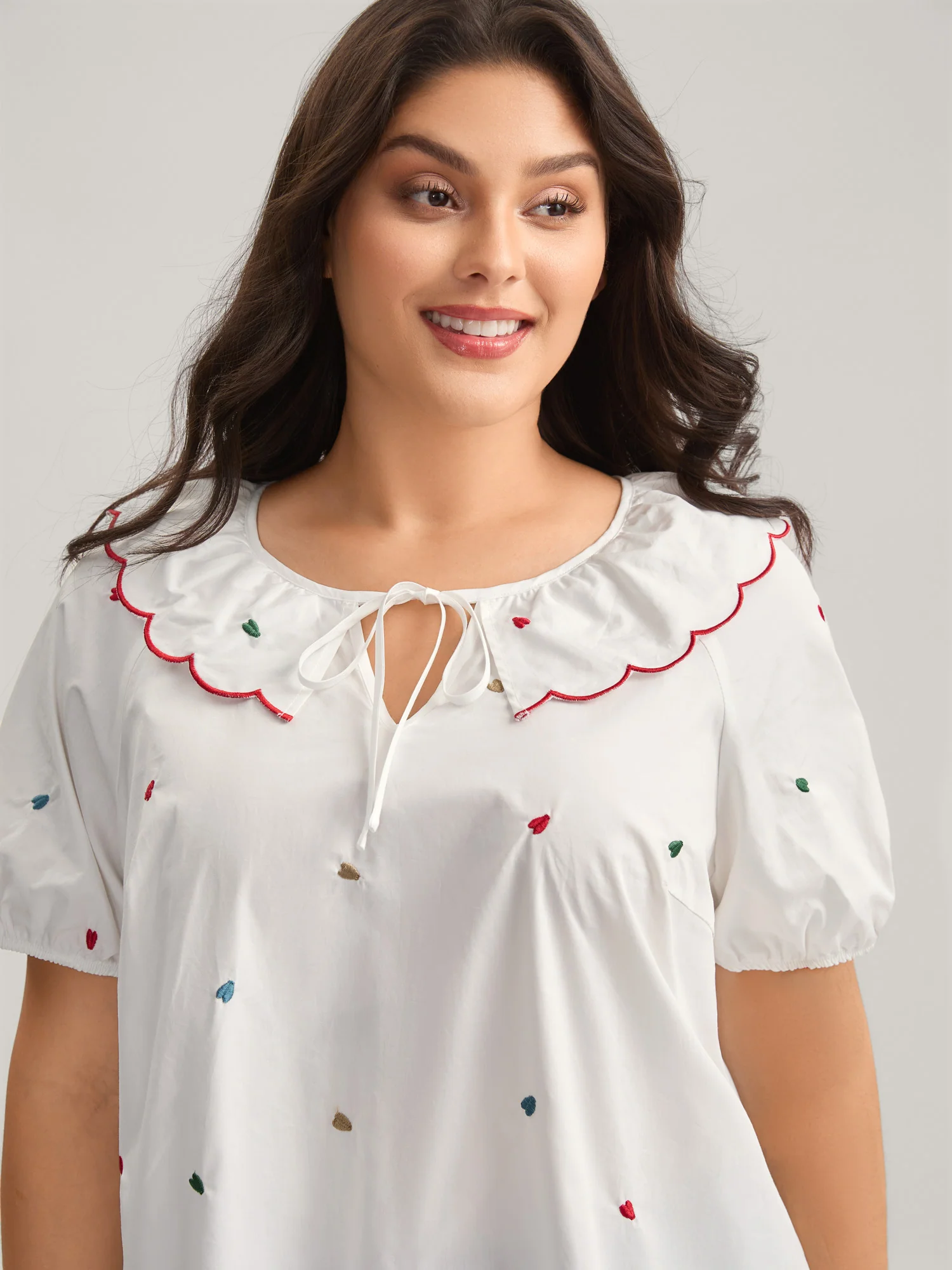 Sweetheart Embroidery Doll Collar Blouse