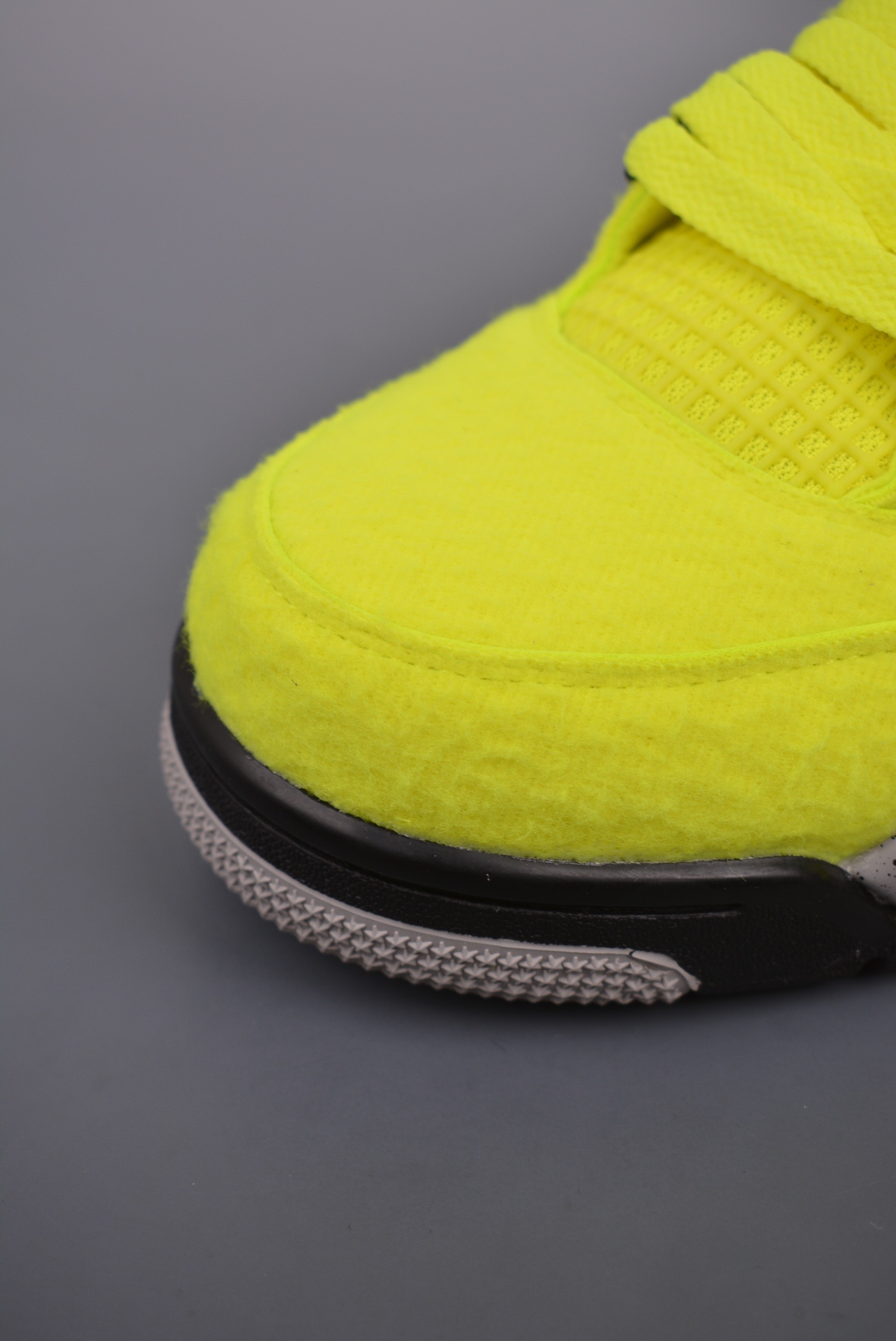 Nike Air Jordan 4 RetroLet’s Play Tennis DV6773-700
