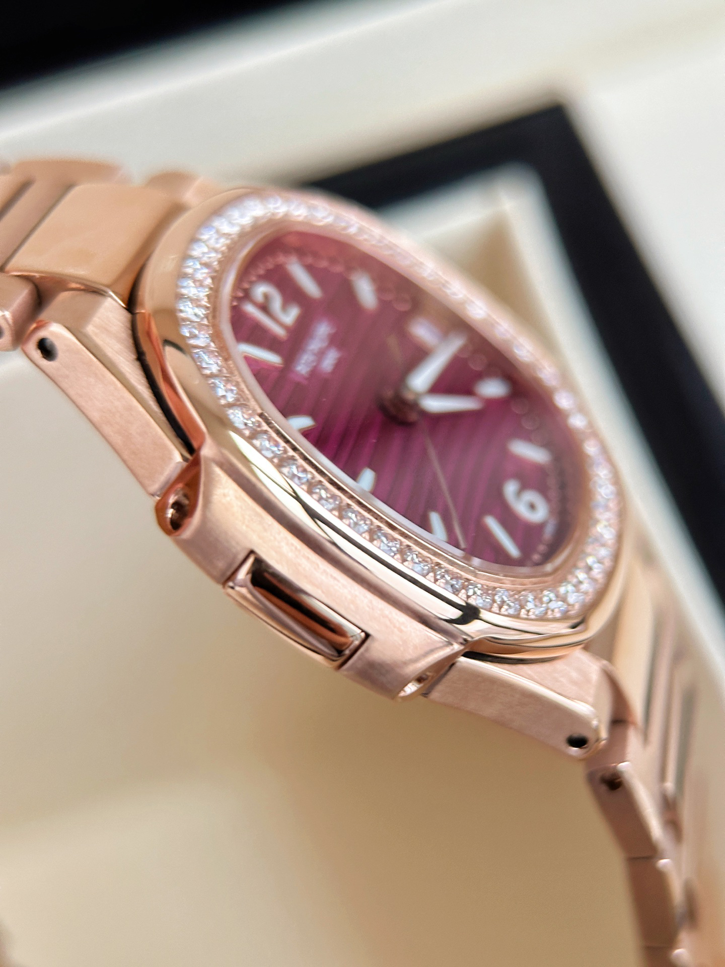 Patek Philippe PP Nautilus 7010 Series