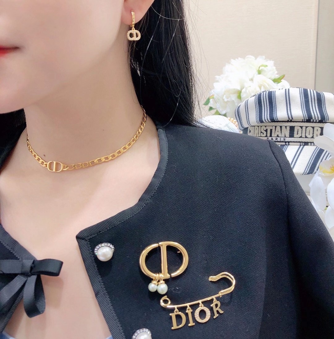 Dior Diamond Heart Earrings