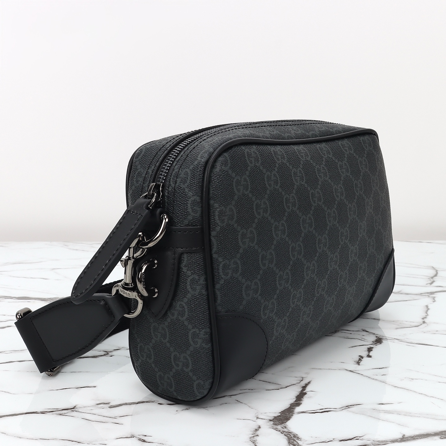 Gucci GG Emblem small crossbody bag 821155 FAED4 1000