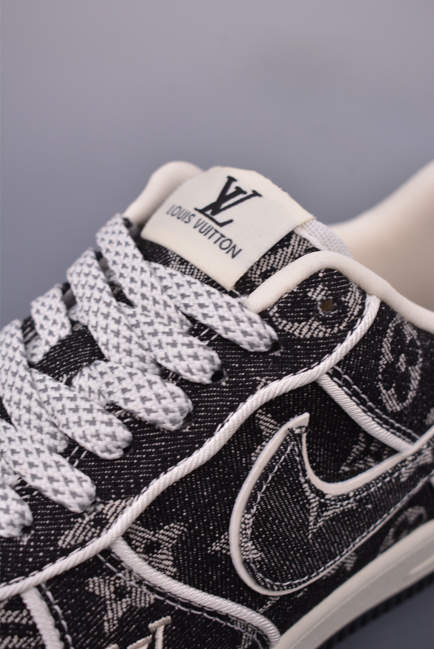 Louis Vuitton x Nike Air Force 1 07 LV8 Low Sneakers Denim Black Denim Print SC9207-531