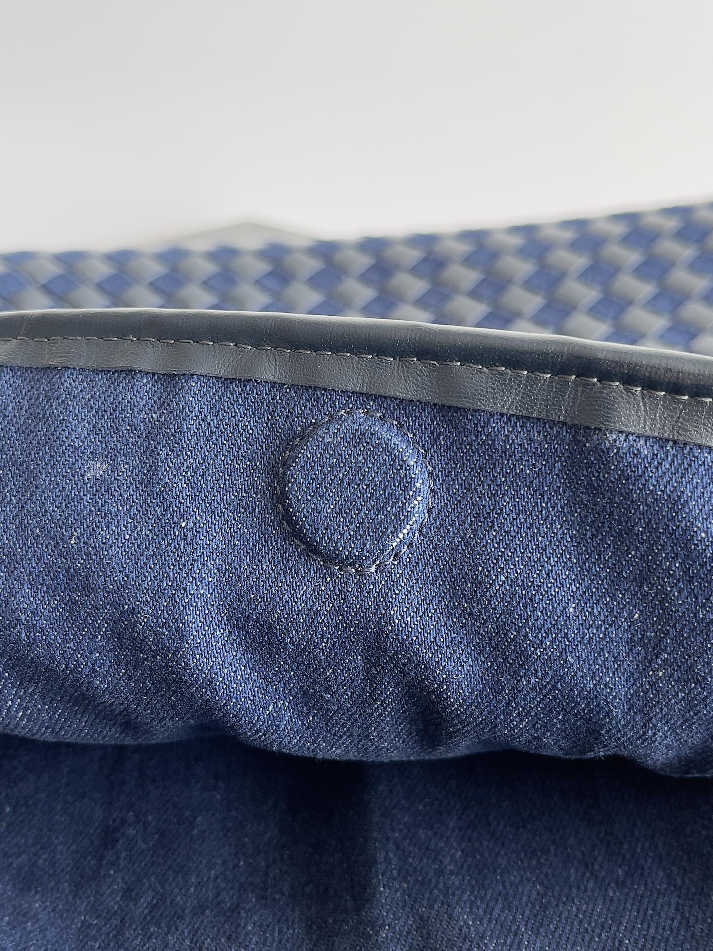 Bottega Veneta Large Hop Shoulder Bag 795949