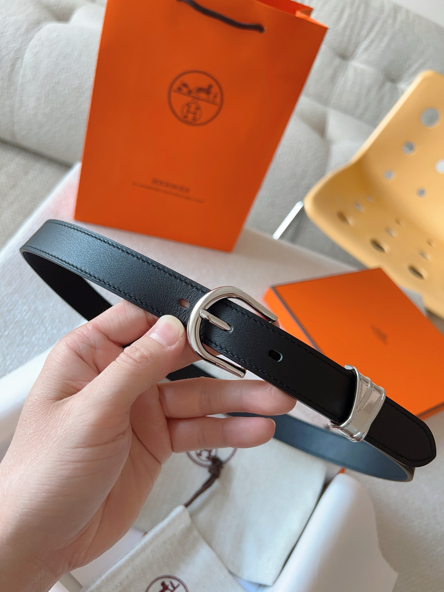 Hermès Women's Calfskin Double-Sided Pin Buckle Belt 2.4cm Width