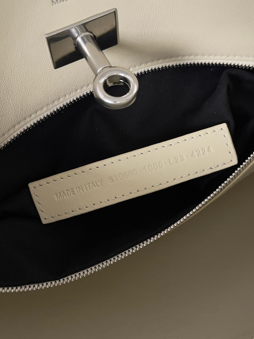 Balenciaga Bel Air shoulder bag