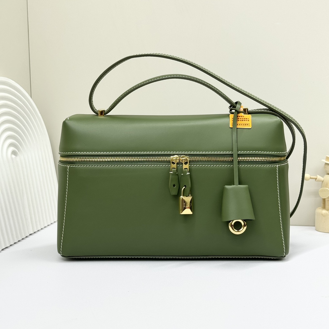 Loro Piana Extra Bag L27 Crossbody Bag FAO4759