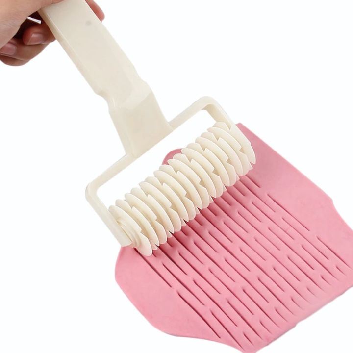 PASTRY LATTICE ROLLER CUTTER ( BUY 2 GET 1 FREE + 48% OFF TODAY )
