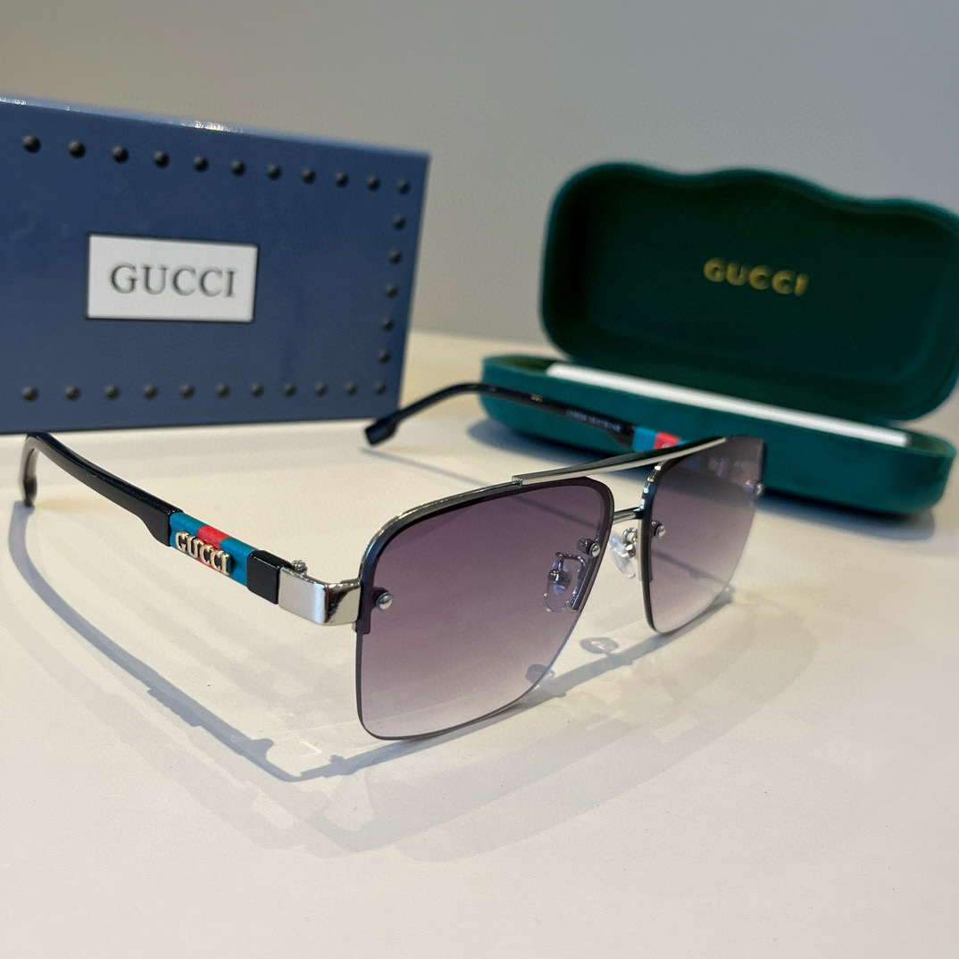 Gucci Square Frame Sunglasses