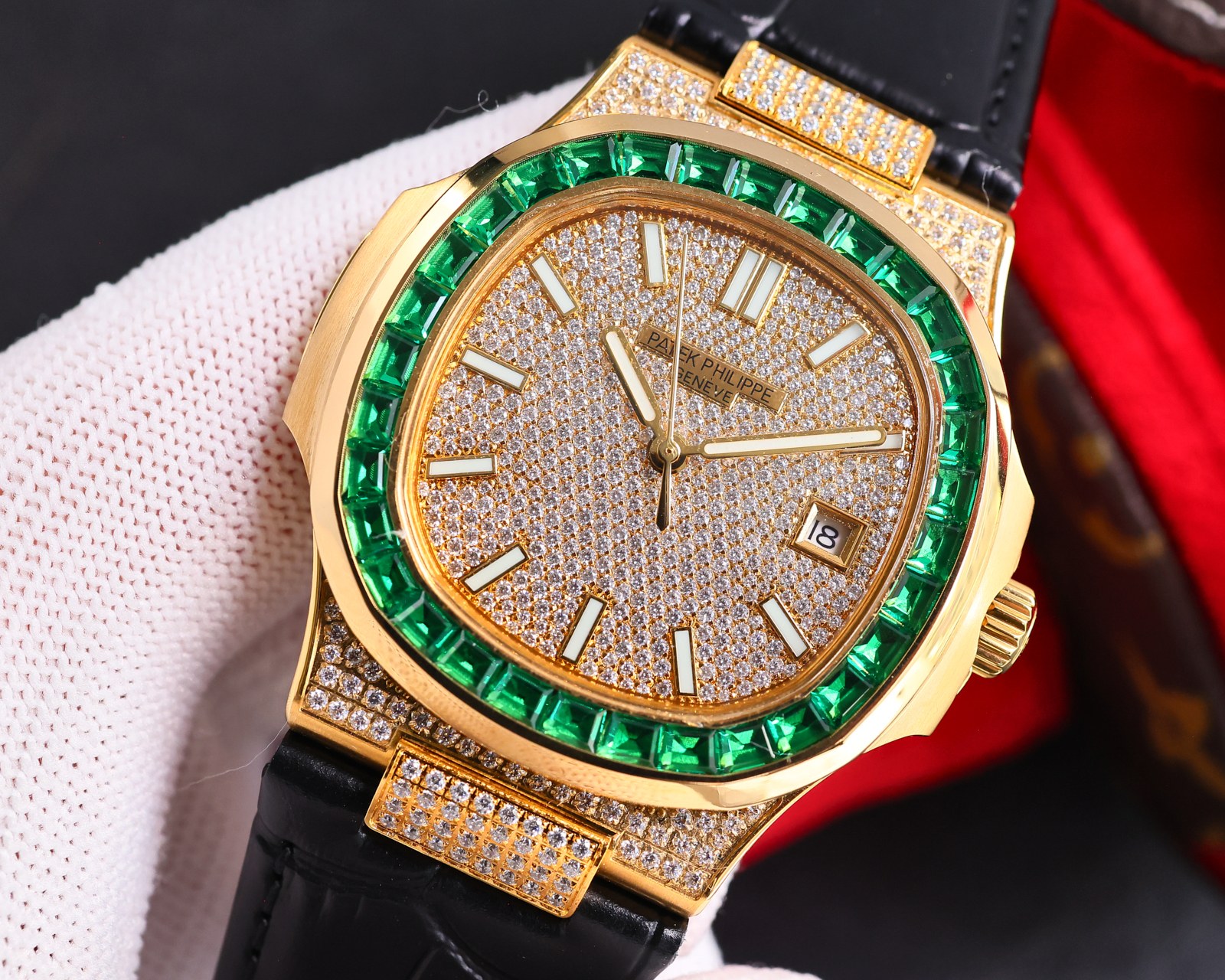 Patek Philippe Diamond Limited Edition Series Nautilus 5711