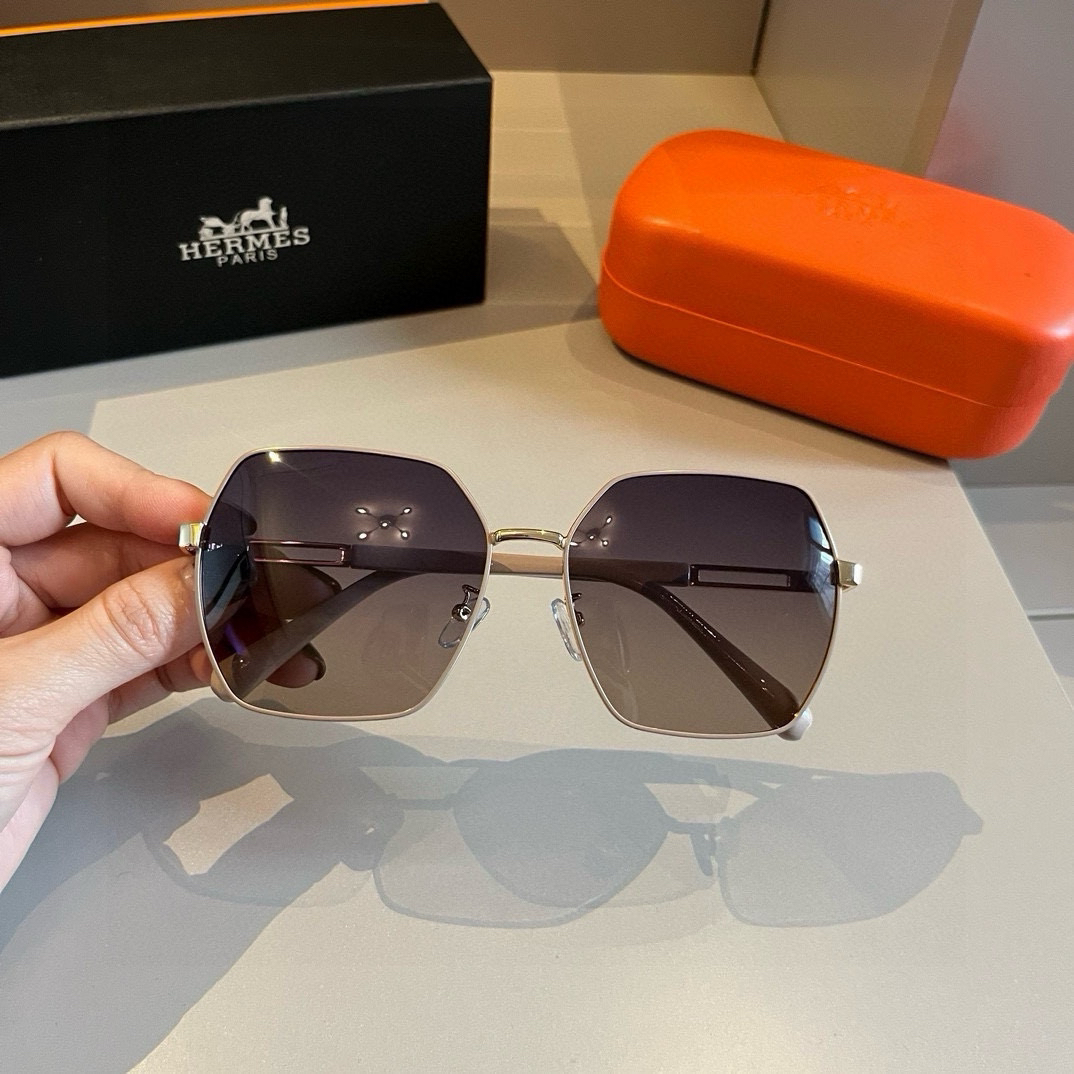 Hermes Square Frame Sunglasses