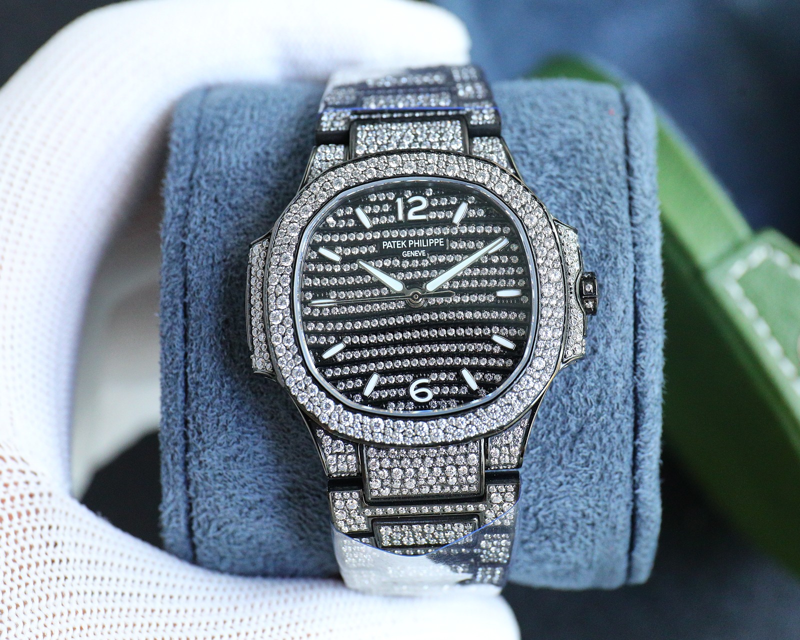 Patek Philippe 7118 Women's Nautilus Full Diamond Limited Edition