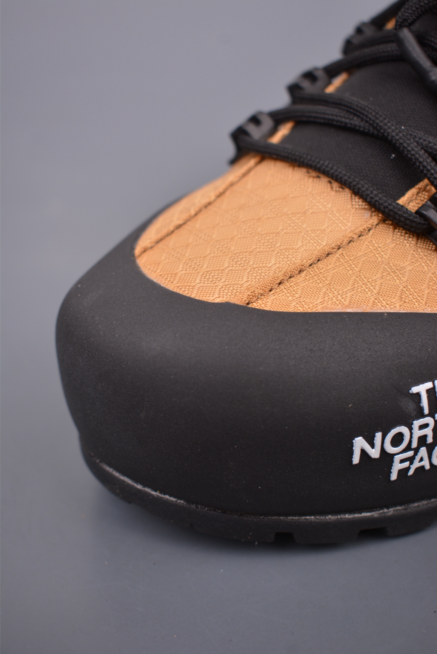 The North Face Glenclyffe Low Hiking Shoes Black Yellow NF0A817BKOM