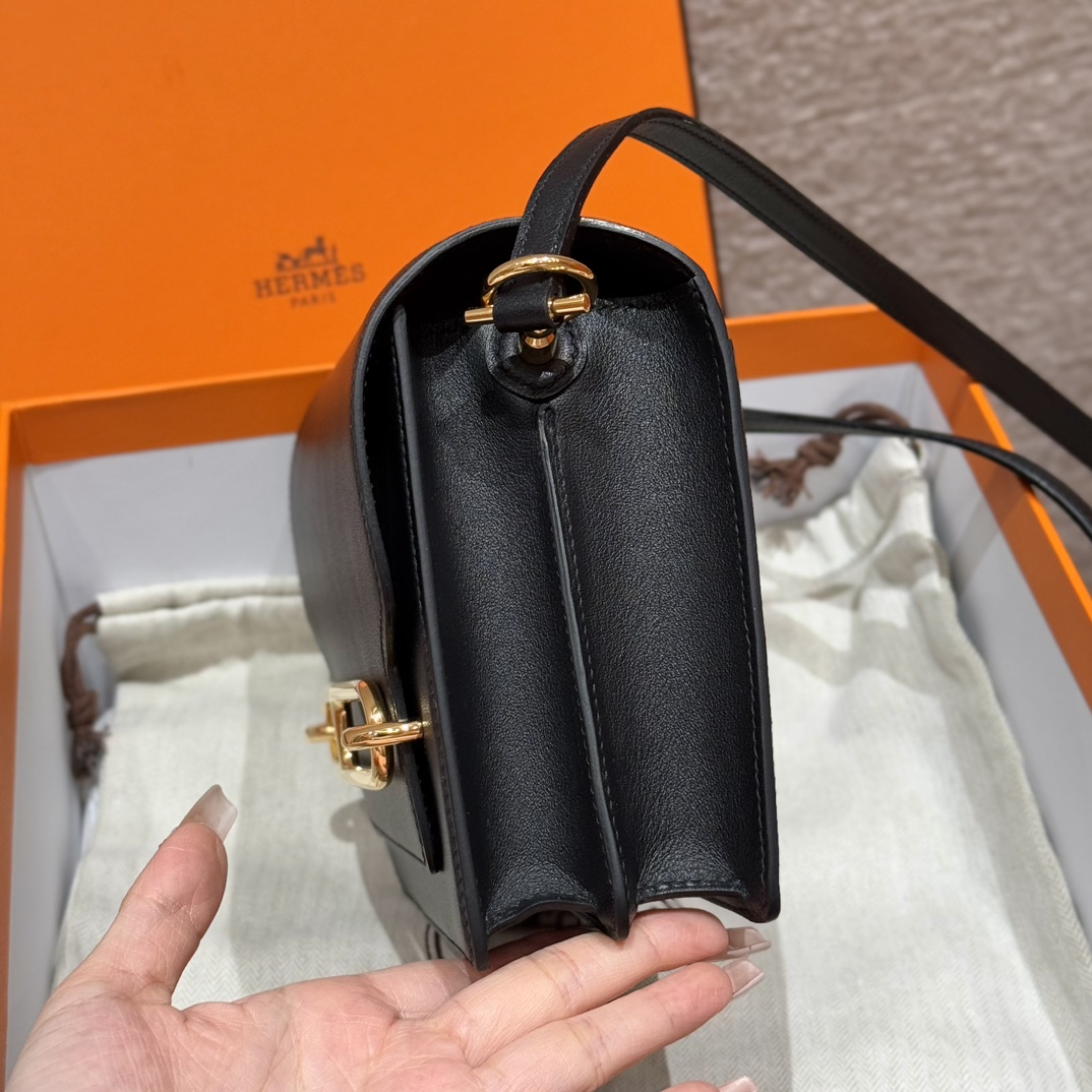 Hermès Roulis 89Noir Handbag (Handmade to Order)
