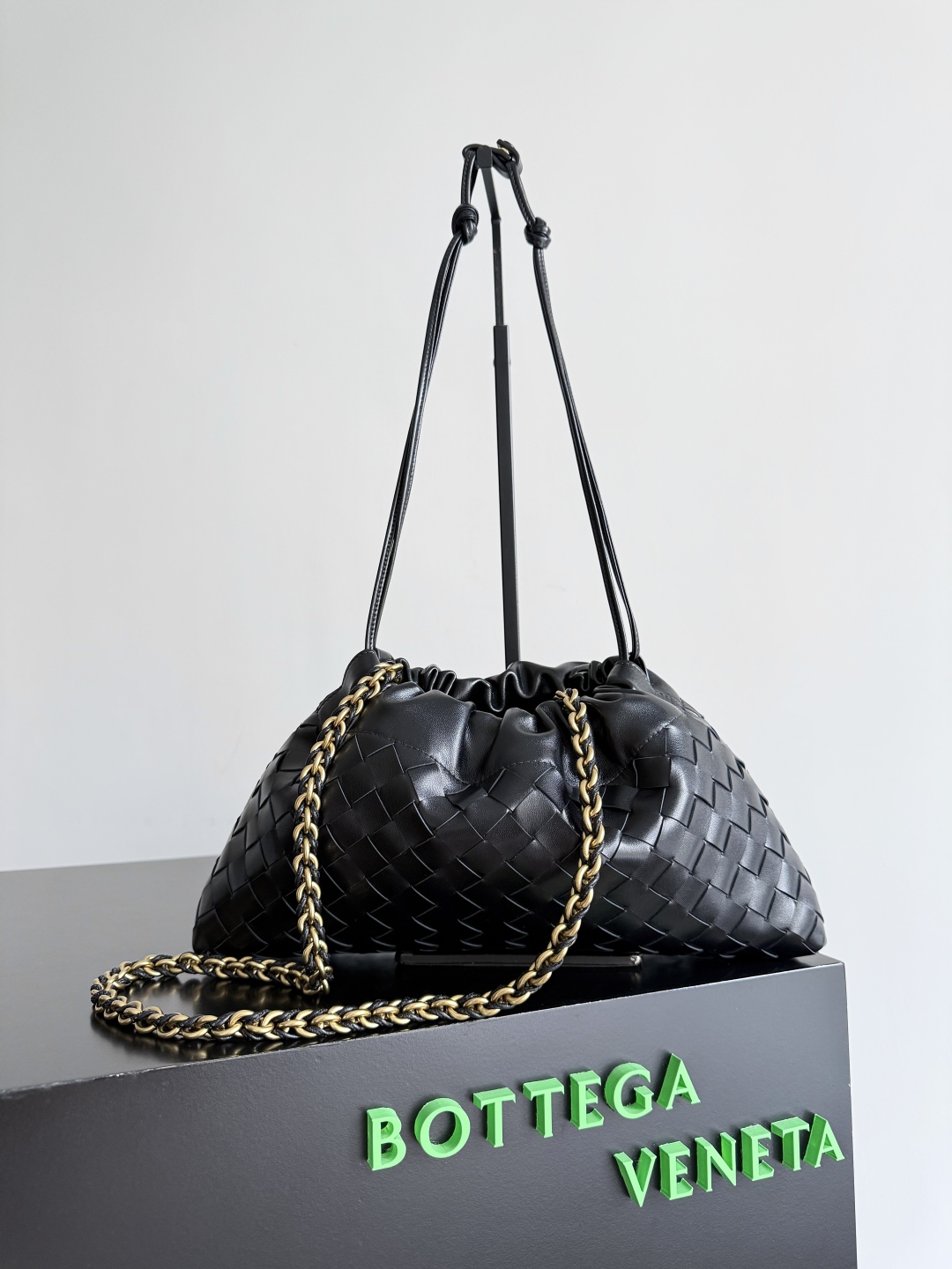 BOTTEGA VENETA 2025 New Women's Dustbag Notte Clutch 839394