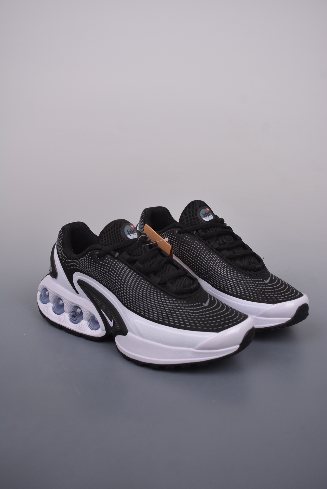 Nike Air Max DNBlackWhite DV3337-003
