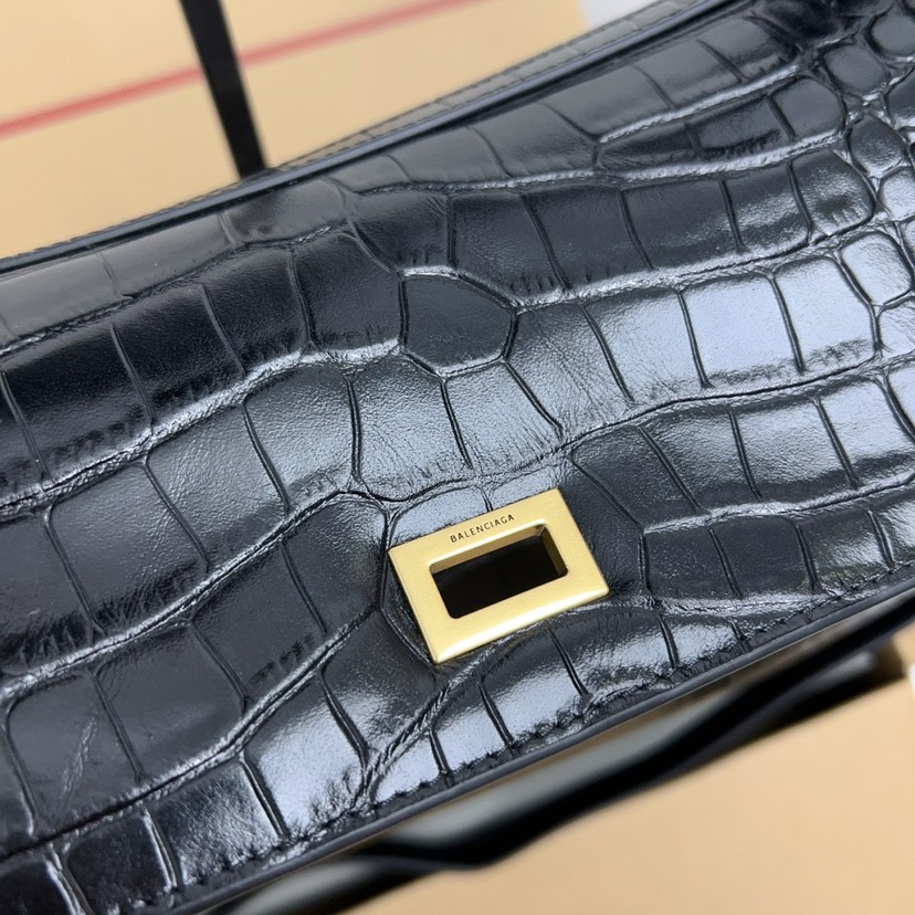 Balenciag Rodeo Bag