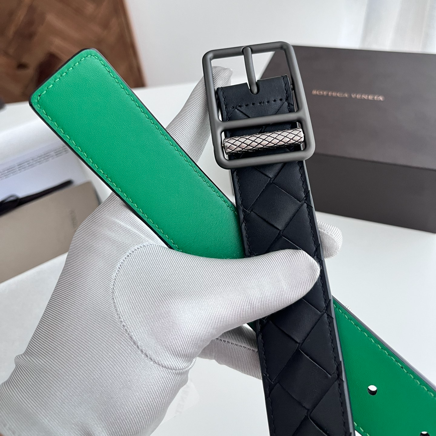 Bottega Veneta woven leather belt with rotating pin buckle, 3.5cm wide