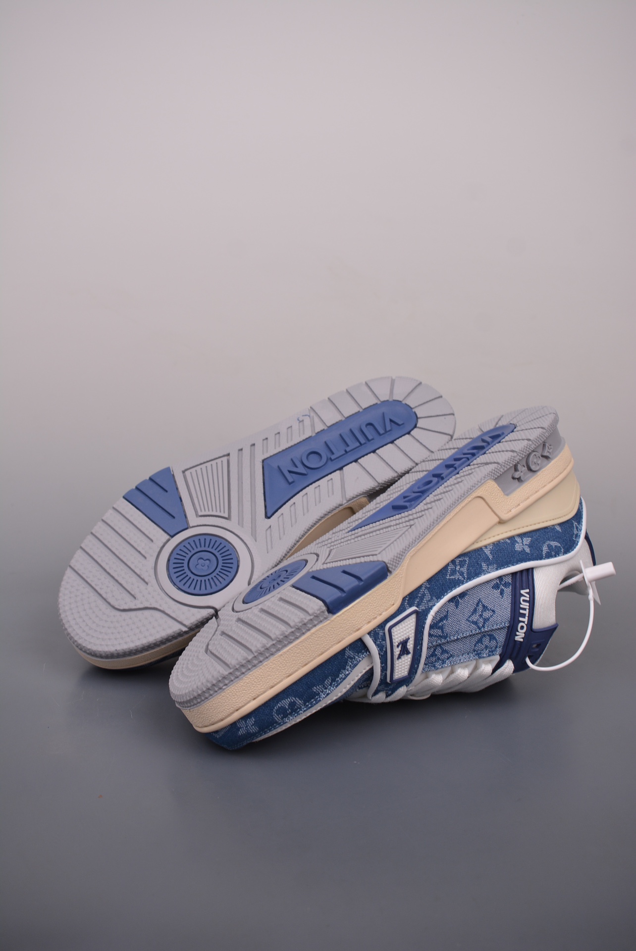 Louis Vuitton 2021s Trainer Limited Edition Blue
