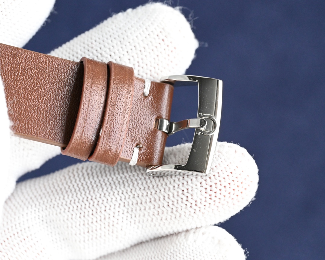 Omega Special Series Small Three-Hand Automatic Mechanical Watch