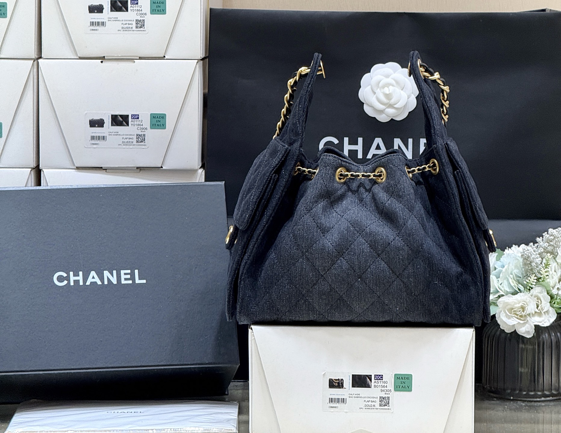 Chanel 25S Spring/Summer Collection Denim Handbag AS5293 00138