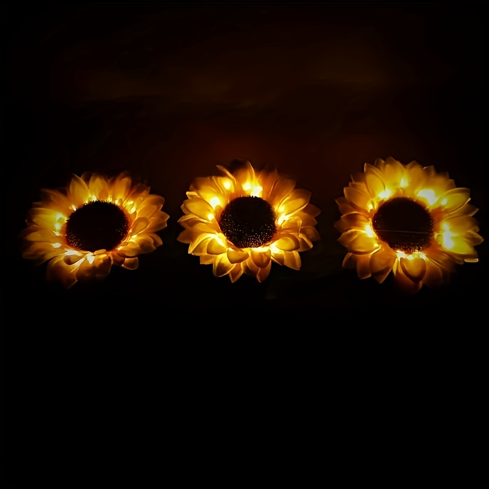 2pcs/4pcs Solar Sunflower Garden Lights With 3pcs/1pc Heads, Outdoor Simulation Flower Solar Lights Ground Plug-in Lights LED Decorative, For Garden, Lawn