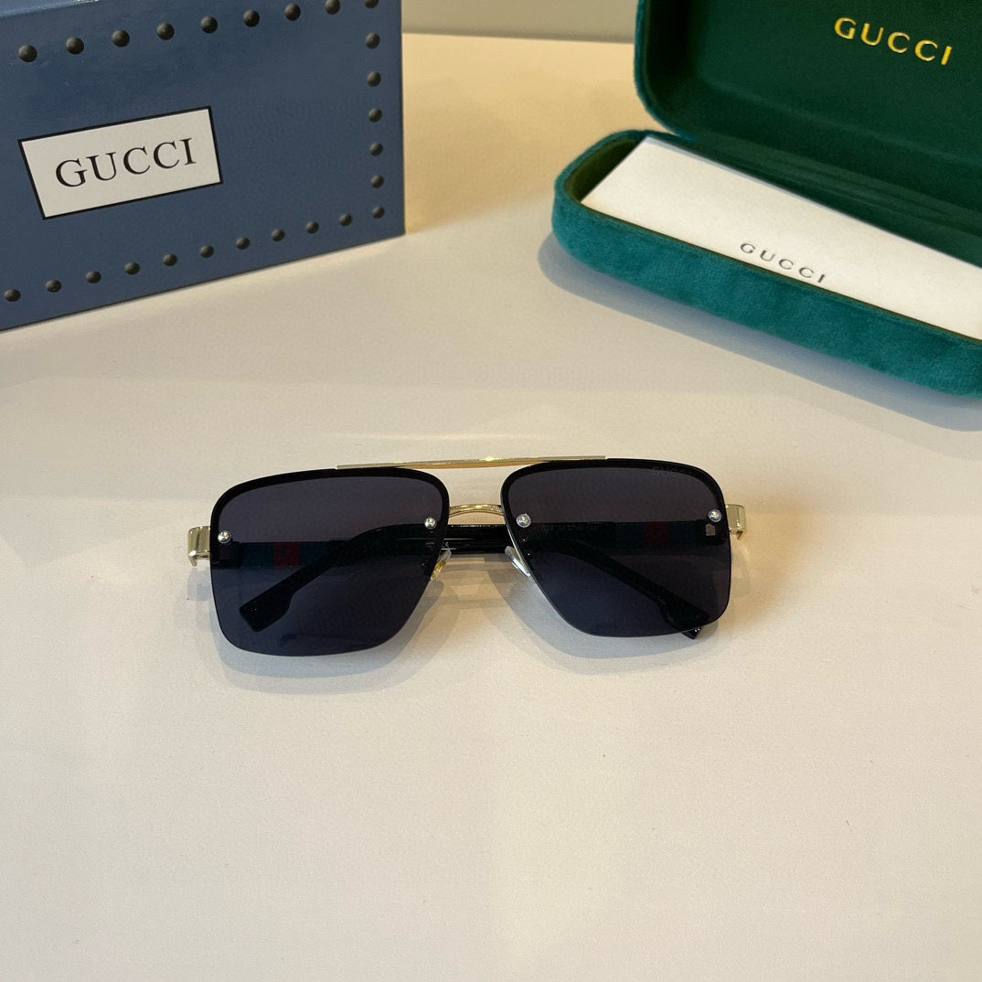 Gucci Square Frame Sunglasses