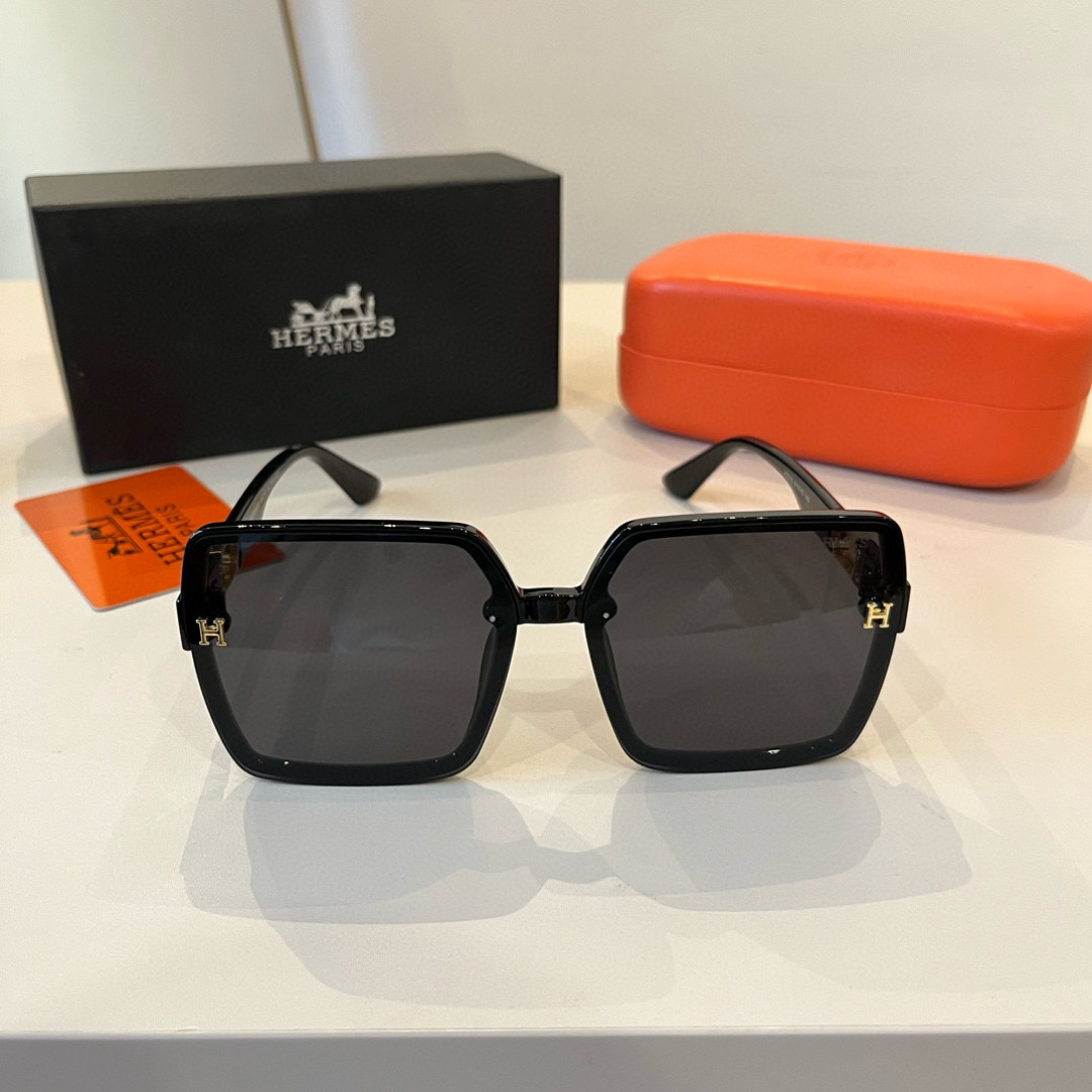 Hermes Square Frame Sunglasses