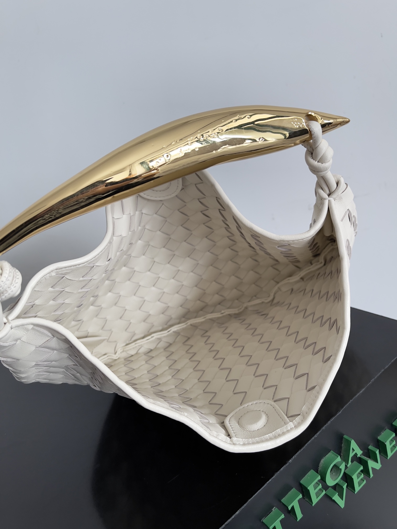 Bottega Veneta Sardine Small Handbag 716082