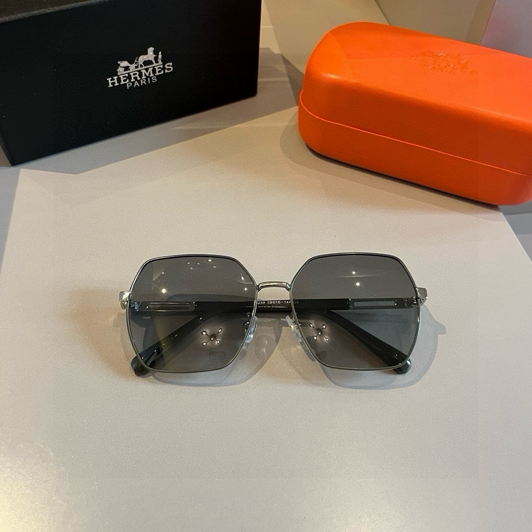 Hermes Square Frame Sunglasses