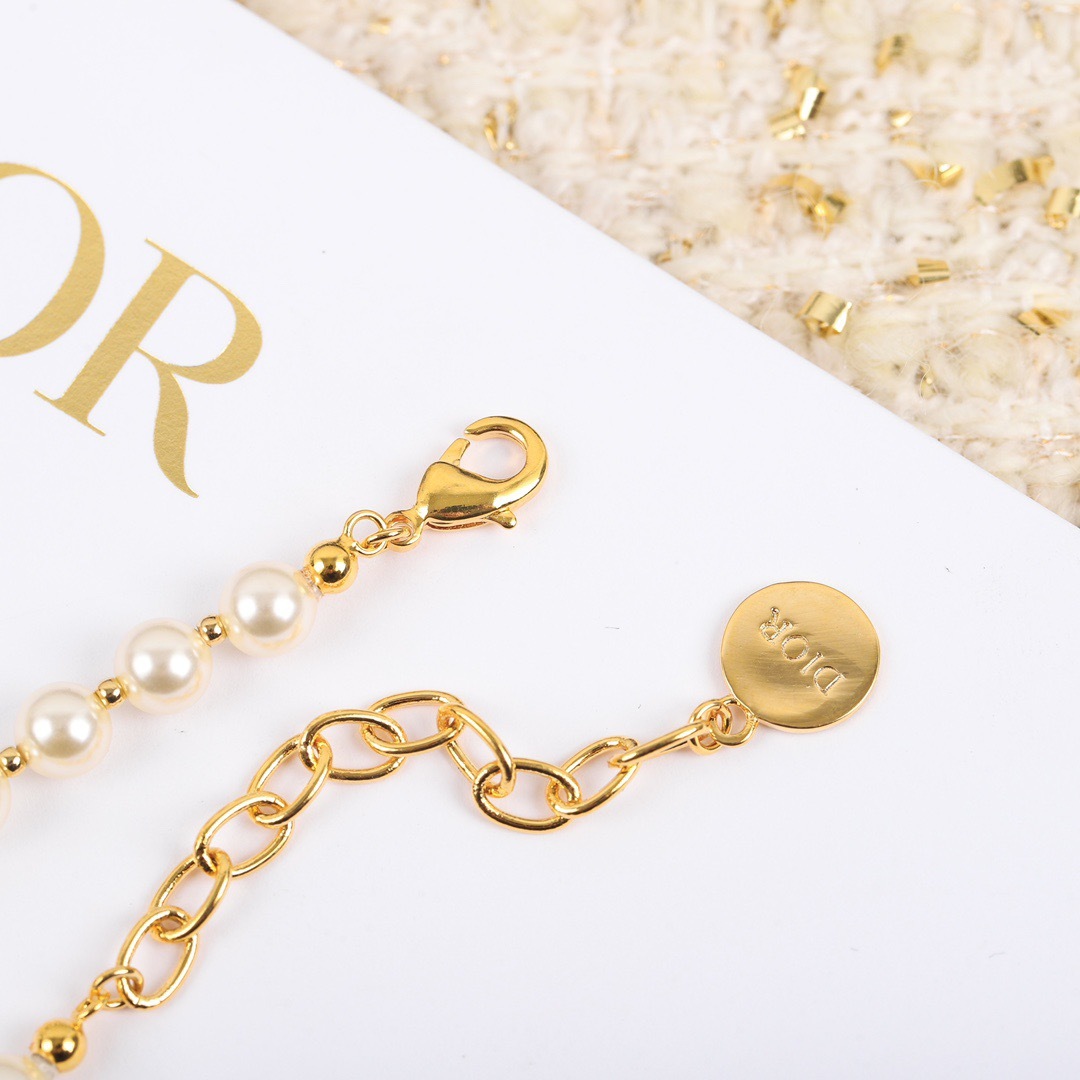 Dior CD Pearl Choker Bracelet