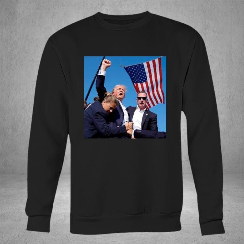 Official Trump Fist Prevails 2024 Active T-Shirt
