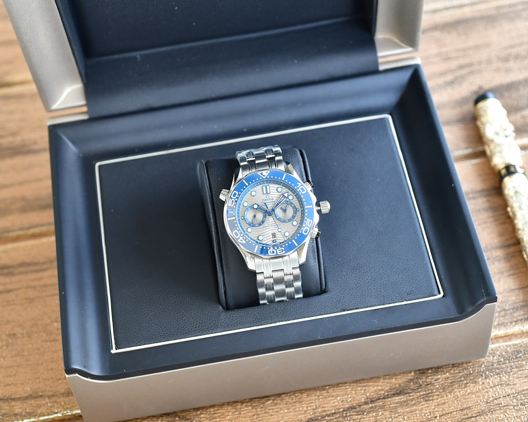 Omega Seamaster 300m Multi-Function 5-Hand Diving Watch
