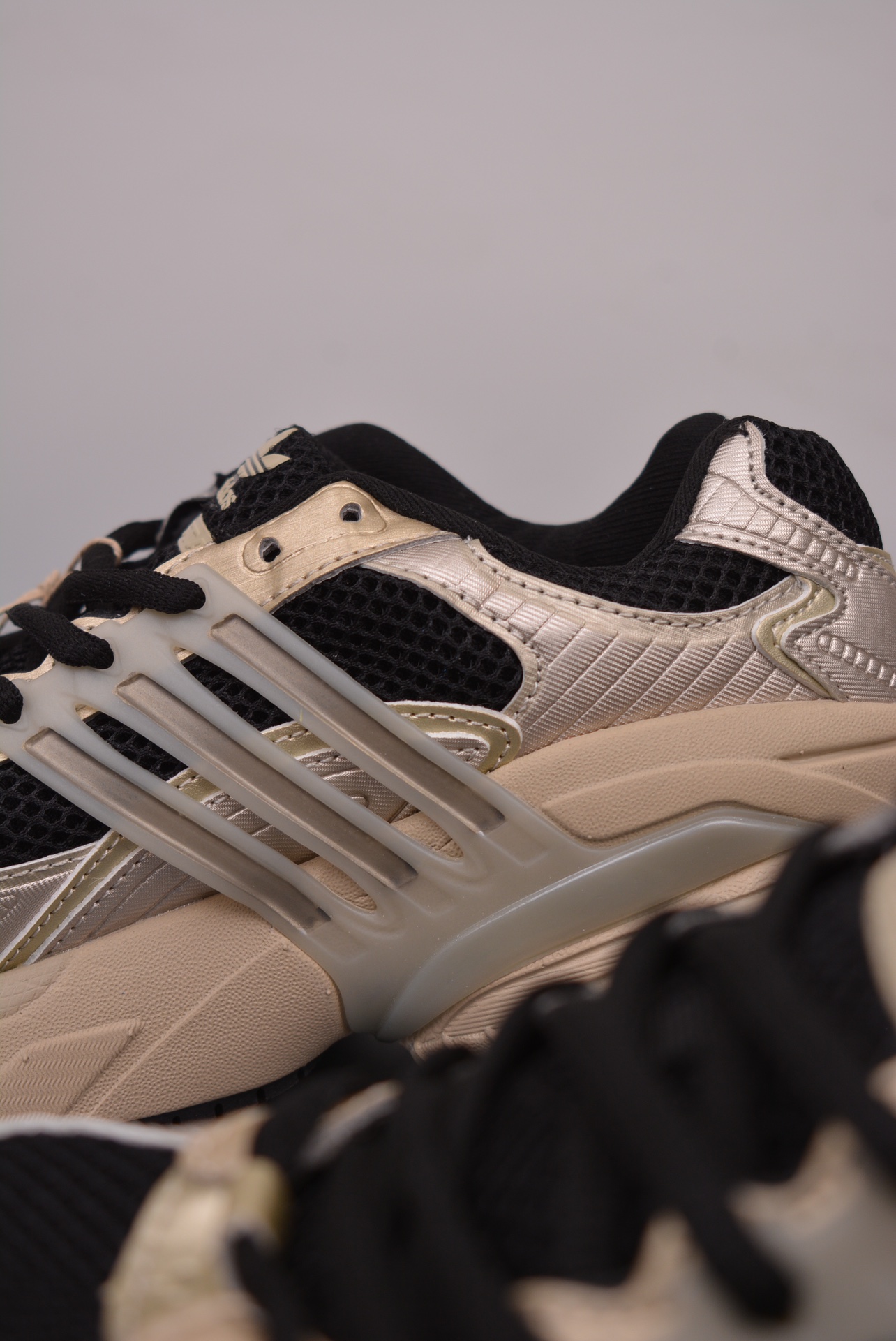 Adidas Adistar XLG Shakhaki Rose Gold Black IF6936